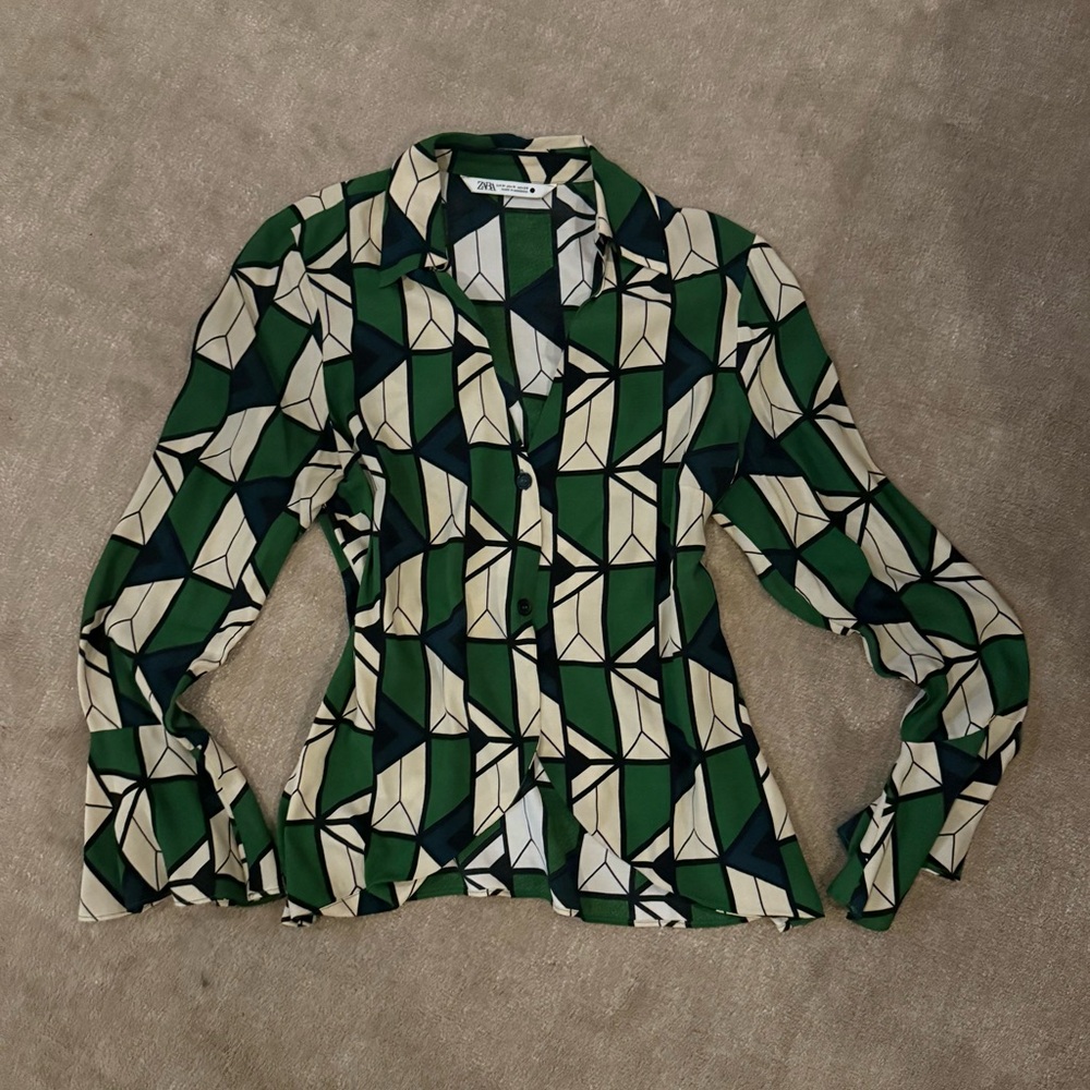 Zara Green and Cream Patterned Shirt